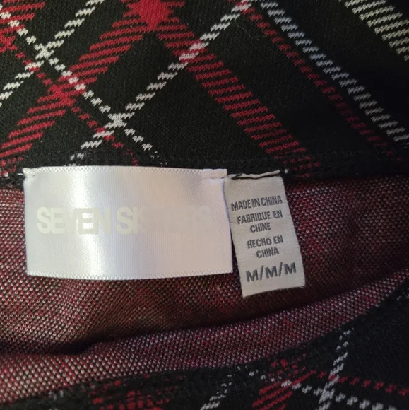 Seven Sisters Red and Black Plaid Pencil Skirt - Picture 4 of 4